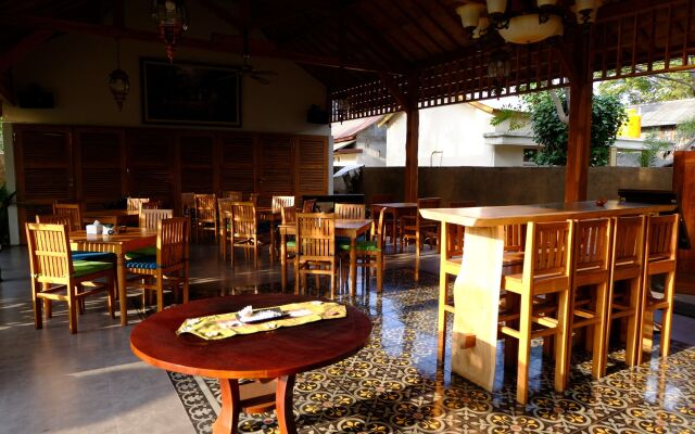 Paradesa Villa