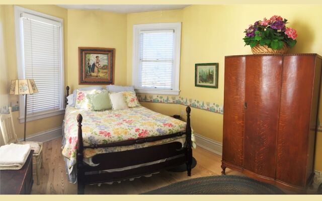 Ellerbeck Mansion Bed & Breakfast