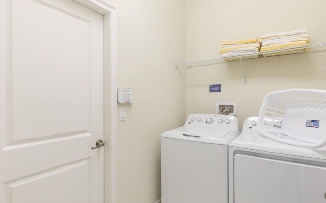 6BR Retreat at ChampionsGate