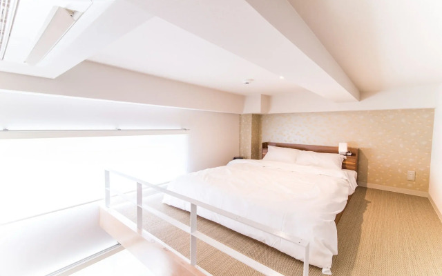 Ten Apartment Hotel