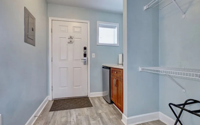 Tiffany's Motel & Condos