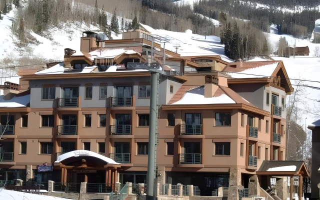 Inn at Lost Creek