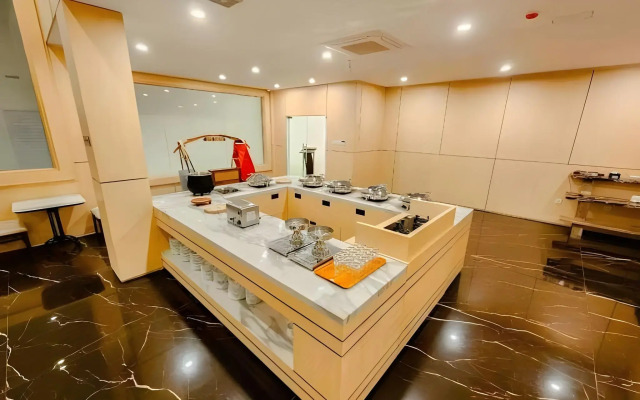 Kaberaz Luxury By Amithya