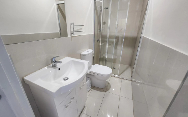 City Edge Dandenong Apartment Hotel