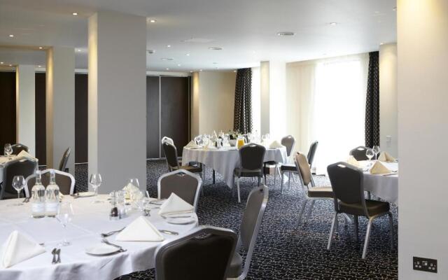 Park Grand London Heathrow