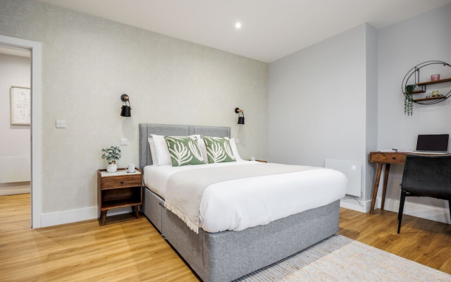 Tower House Apartaments