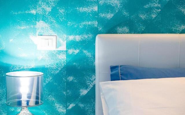Colors B&B