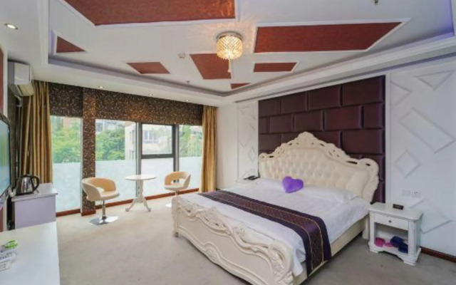 Dishuiwan Fashion Hotel