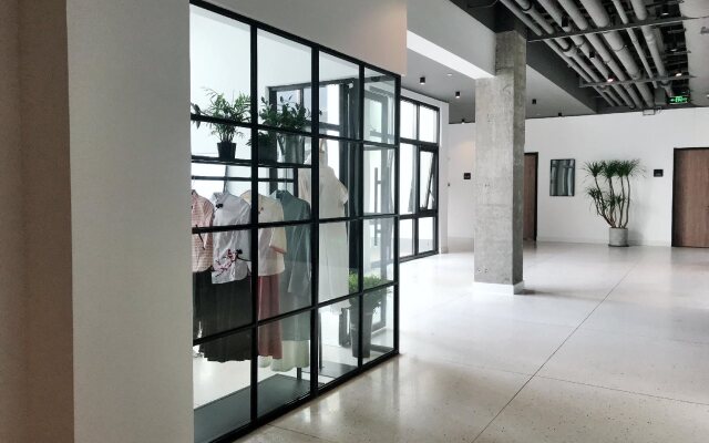 Cendre Hotel