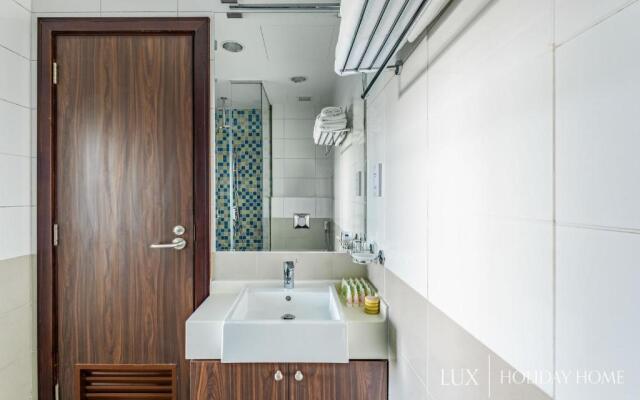 LUX - Opulent Island Suite 5