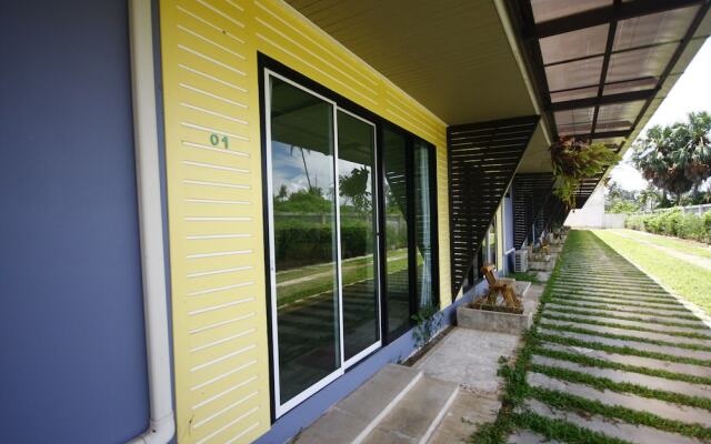 Wangthong Beach Resort