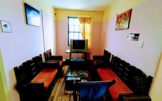 Galapagos Natural Life Hostel