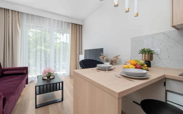 Wodna Apartment Łodź by Renters