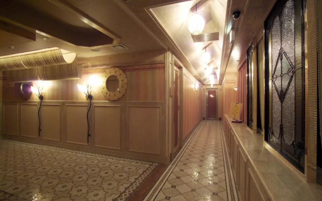 EXECUTIVE HOTEL GRAND GARDEN - Adult only