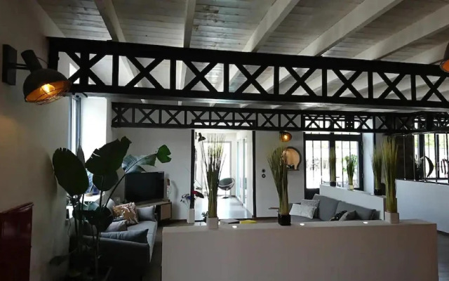 Amazing Villa in Nuaille-d'aunis With Sauna