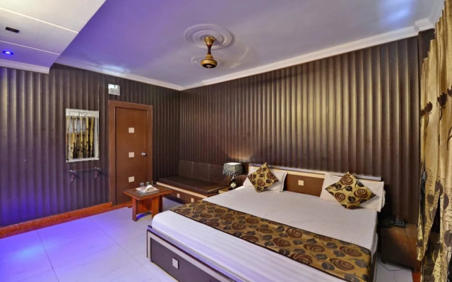 Hotel Mg Residency
