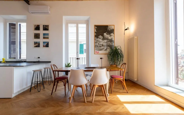 Boho 202 in Rome With 2 Bedrooms and 2 Bathrooms