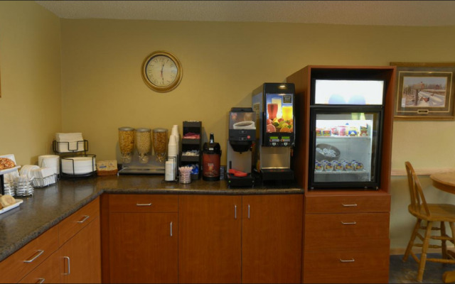 Americas Best Value Inn & Suites International Falls