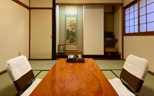 Restaurant Ryokan Toyofuku – Guest Rooms – Kobe