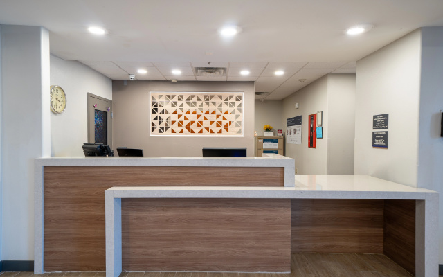 Candlewood Suites Baytown by IHG