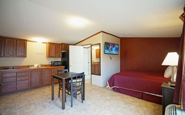Eagle Inn & Suites