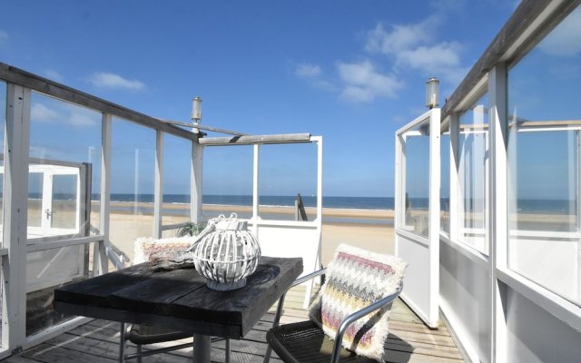 Modern Holiday Home Near Castricum aan Zee on Beach