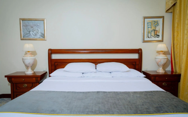 Lancaster Ouaga 2000