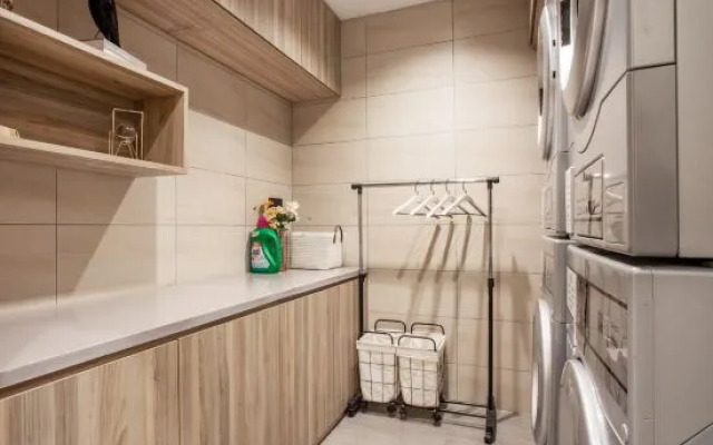 HanTing Hotel (Guiyang Railway Station Qingyun Market)