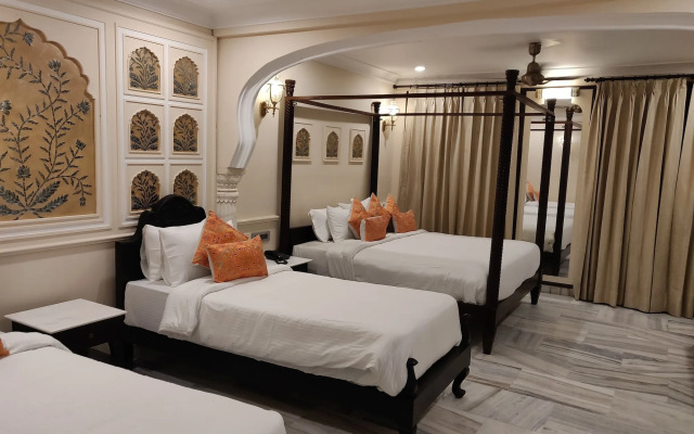 Laxmi Palace Heritage Boutique Hotel