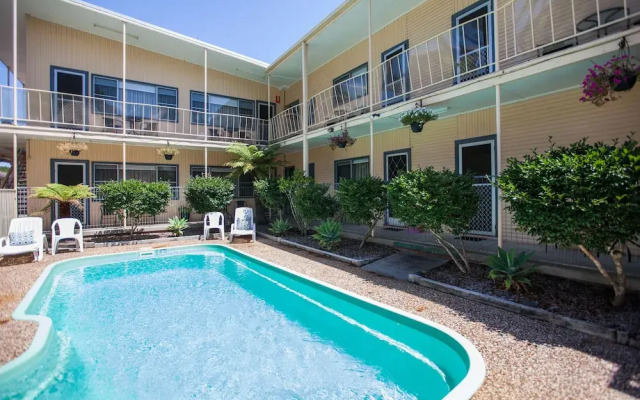 Jasmine Lodge Motel