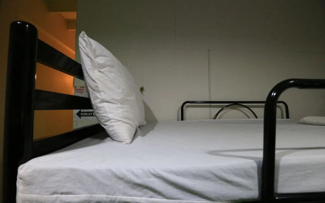 M House Hostel