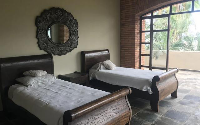 Artes Bed & Breakfast