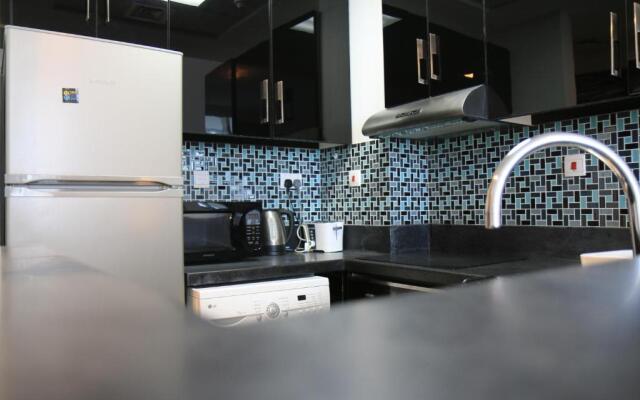 Signature Holiday Homes - Botanica