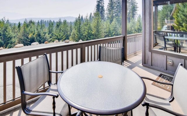 Roslyn Ridge Retreat