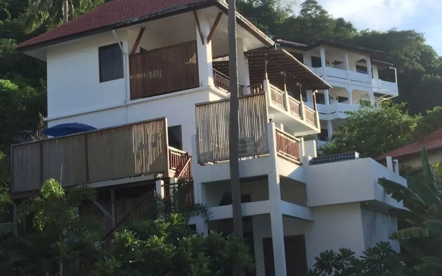 Villa Moore