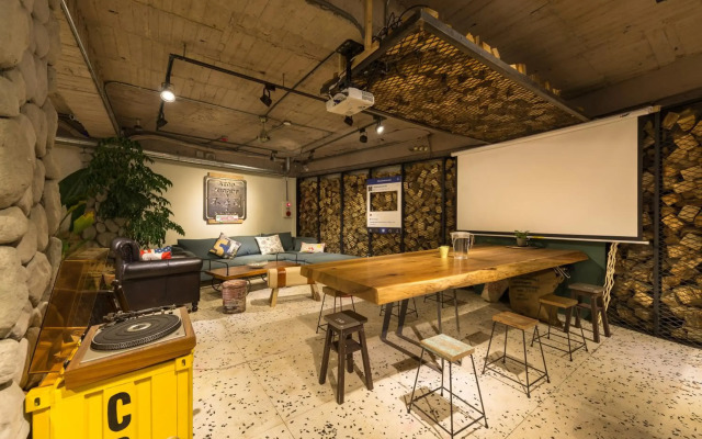 Beimen Wow Poshtel - Hostel