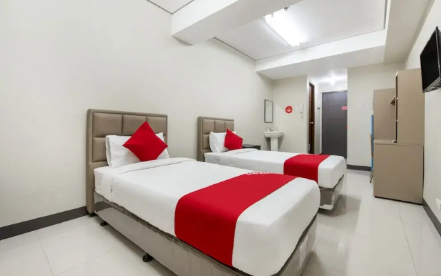OYO 229 G Place