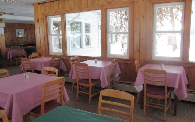 Tally-Ho Inn