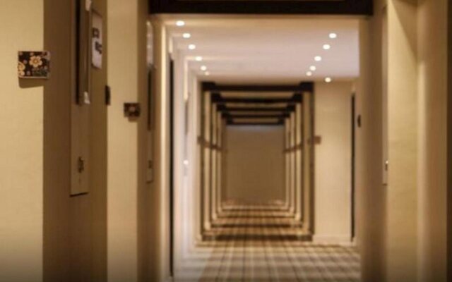 Oakwood Hotel & Apartments Taman Mini Jakarta