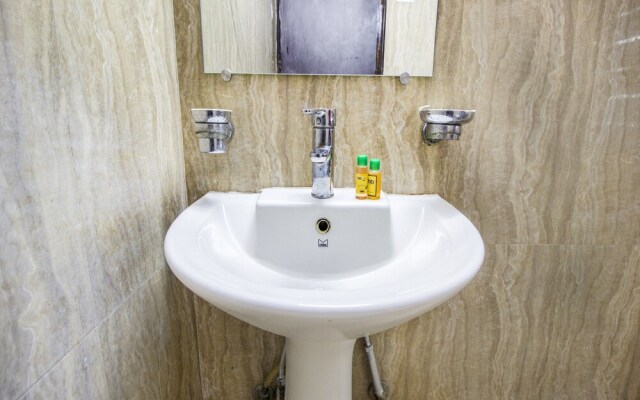 FabHotel Sehej Inn Karol Bagh