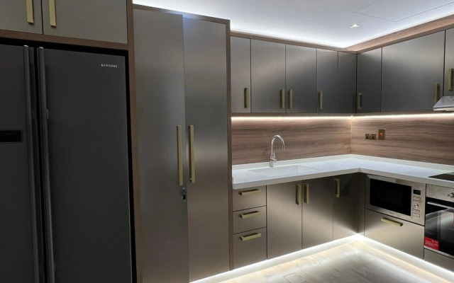 The Key - Luxury Apartment