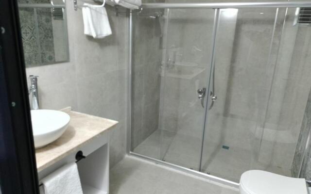 Отель The Marine Hotel Trabzon