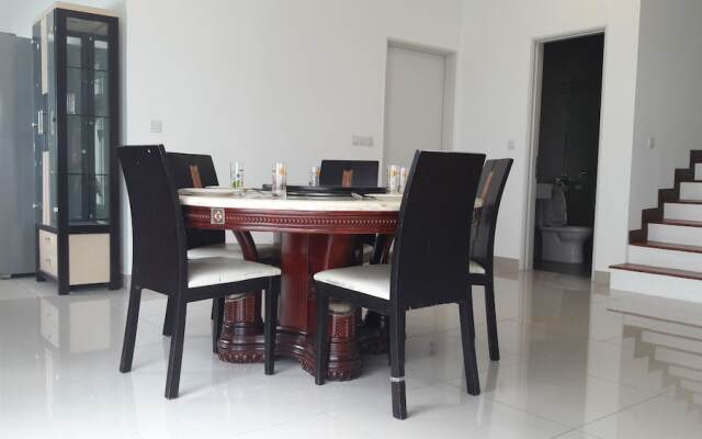 Clover MyHomestay Cyberjaya