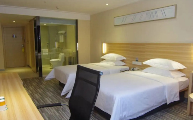 Poltton International Apartment Luohe