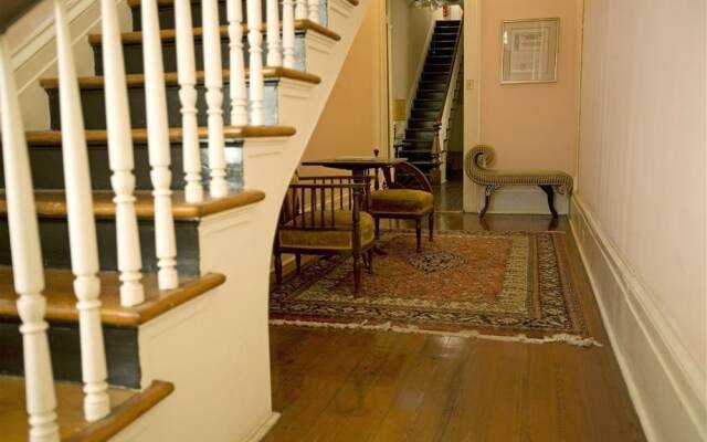 Fairchild House Bed & Breakfast