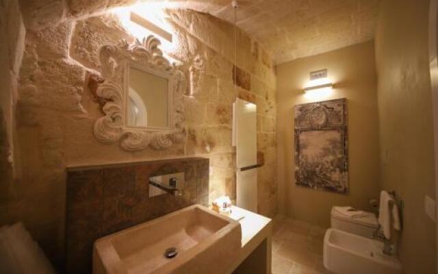 Suite 31