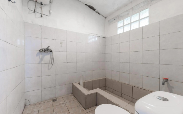 OYO 3040 D'pineapple Villa