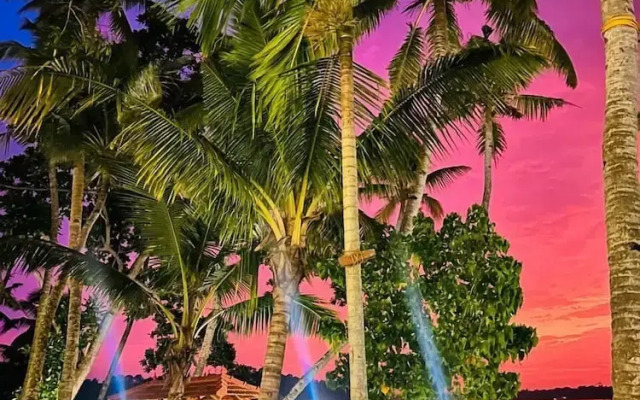 Lavilla Lake Resort And Restaurant