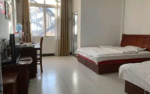 Linyi Longwang Hotel