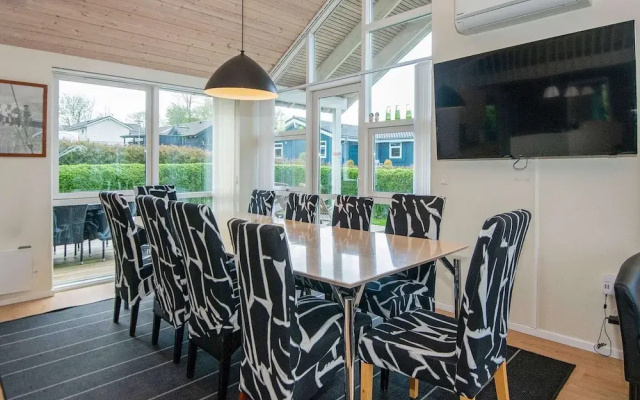 12 Person Holiday Home in Aabenraa-by Traum